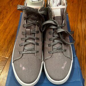 *BRAND NEW* KEDS shoes girls size 5 1/2